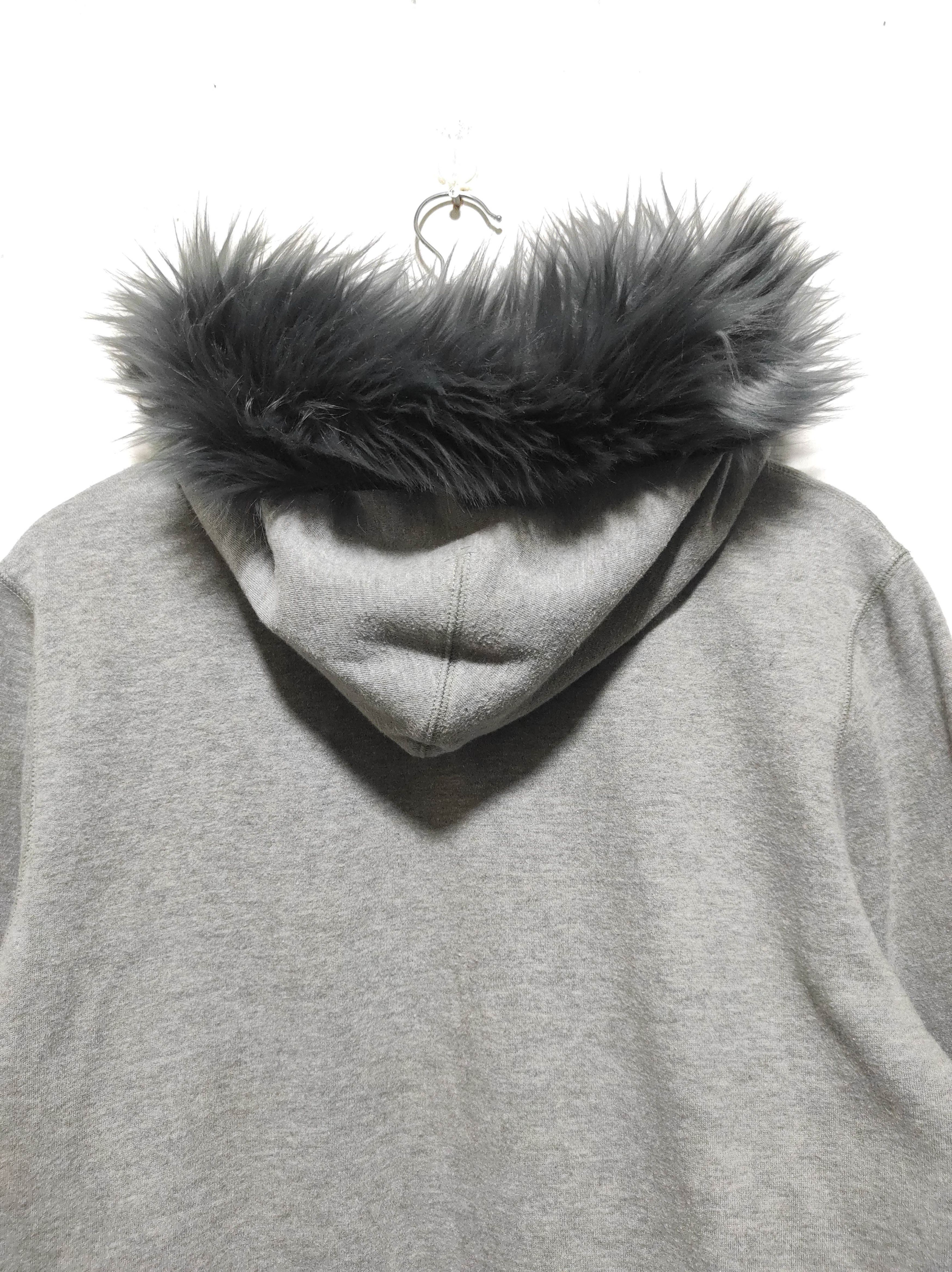 Who A.U. Who A.U. Fur Hoodie i6w9 LGB style Size US M / EU 48-50 / 2 - 10 Thumbnail