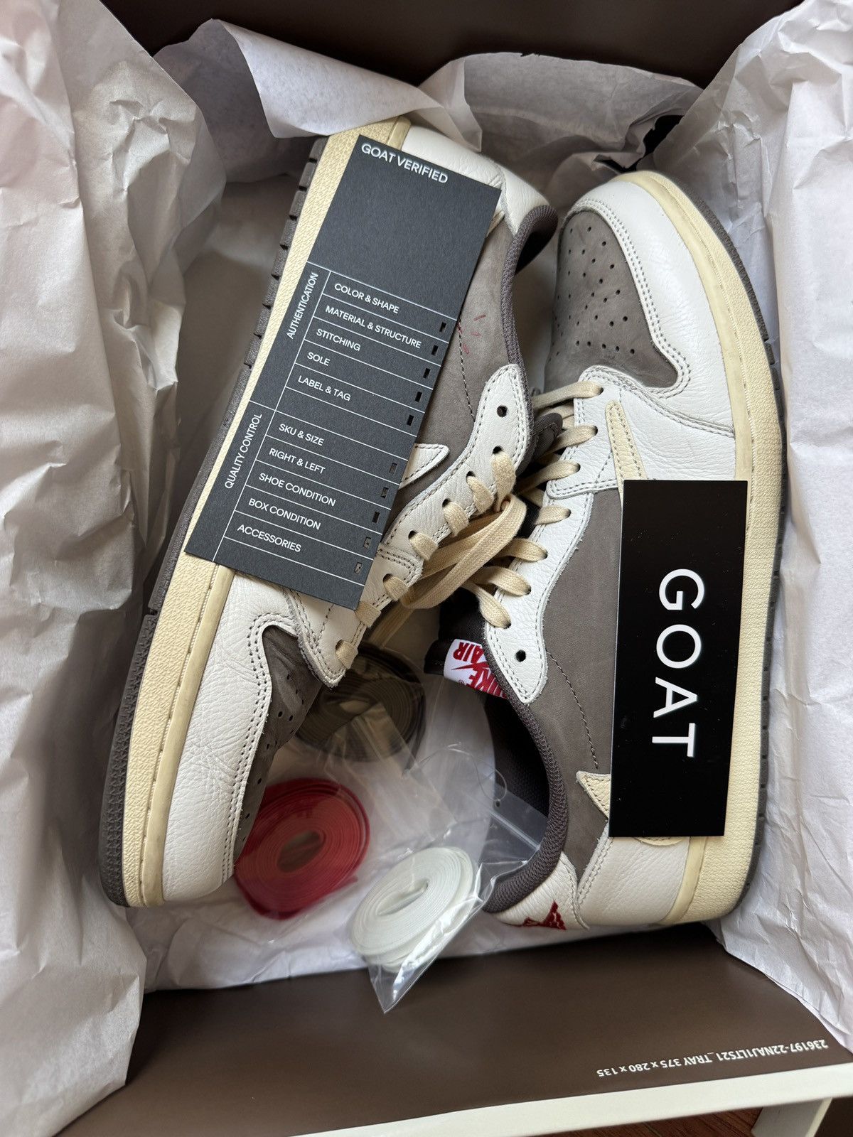Nike Travis Scott x Air Jordan 1 Low “Reverse Mocha” Size US 13 / EU 46 - 10 Thumbnail
