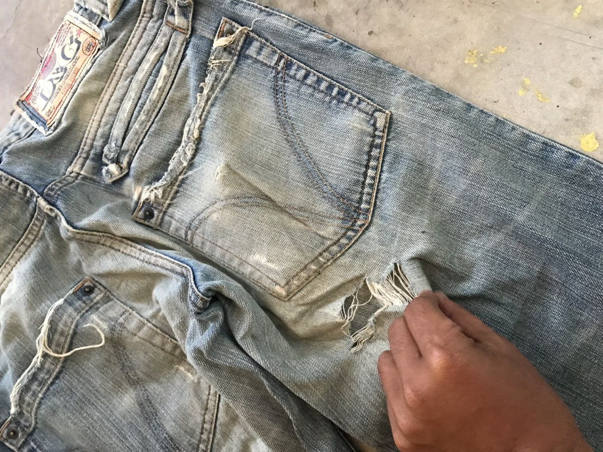 Dolce & Gabbana Vintage Dolce & Gabanna Distress Denim Size US 32 / EU 48 - 13 Thumbnail
