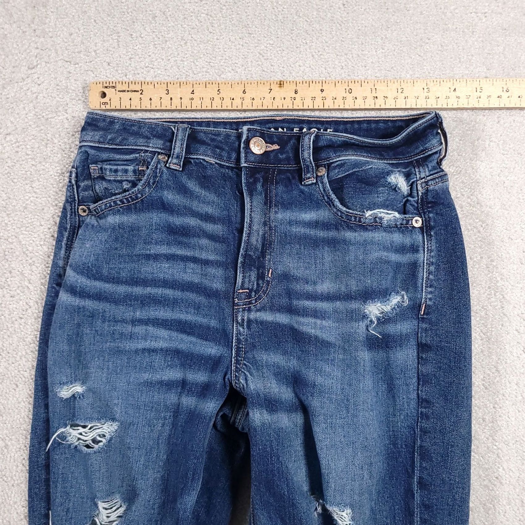 American Eagle Outfitters VINTAGE American Eagle Strigid Distressed Mom Jean Women's 4 Long 26X29 Denim Destroyed Jeans Women Regular Long 29in Blue Distressed 5-Pocket Size 27" / US 4 / IT 40 - 6 Thumbnail