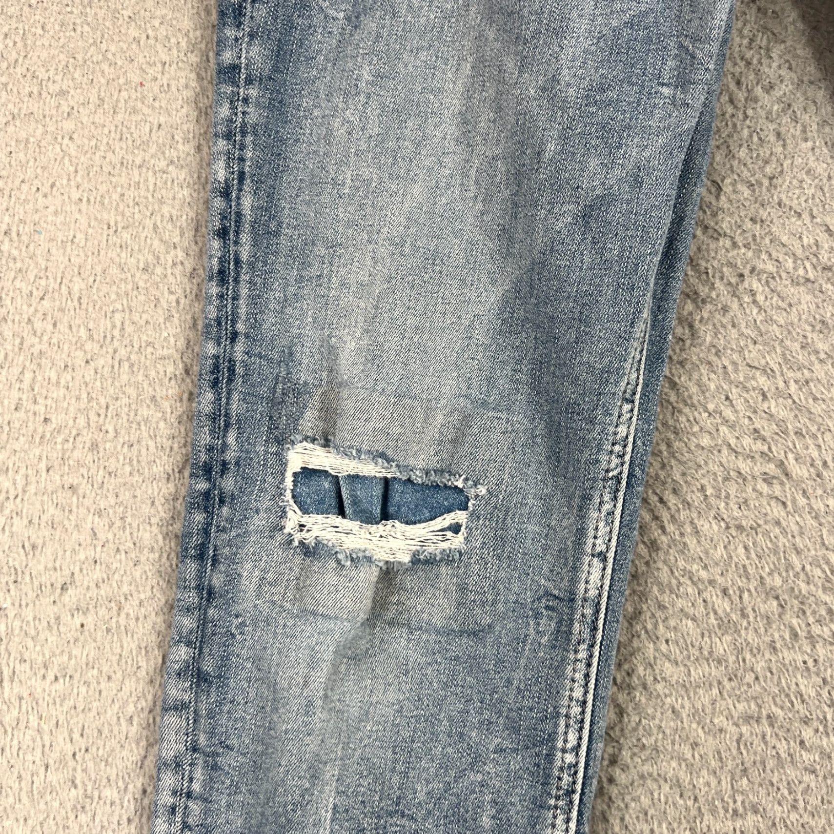 Silver Jeans Co. Silver Jeans Women’s 28 Blue Sam Mid Rise Boyfriend Jeans Light Wash Stretch Denim Size 28" / US 6 / IT 42 - 2 Thumbnail