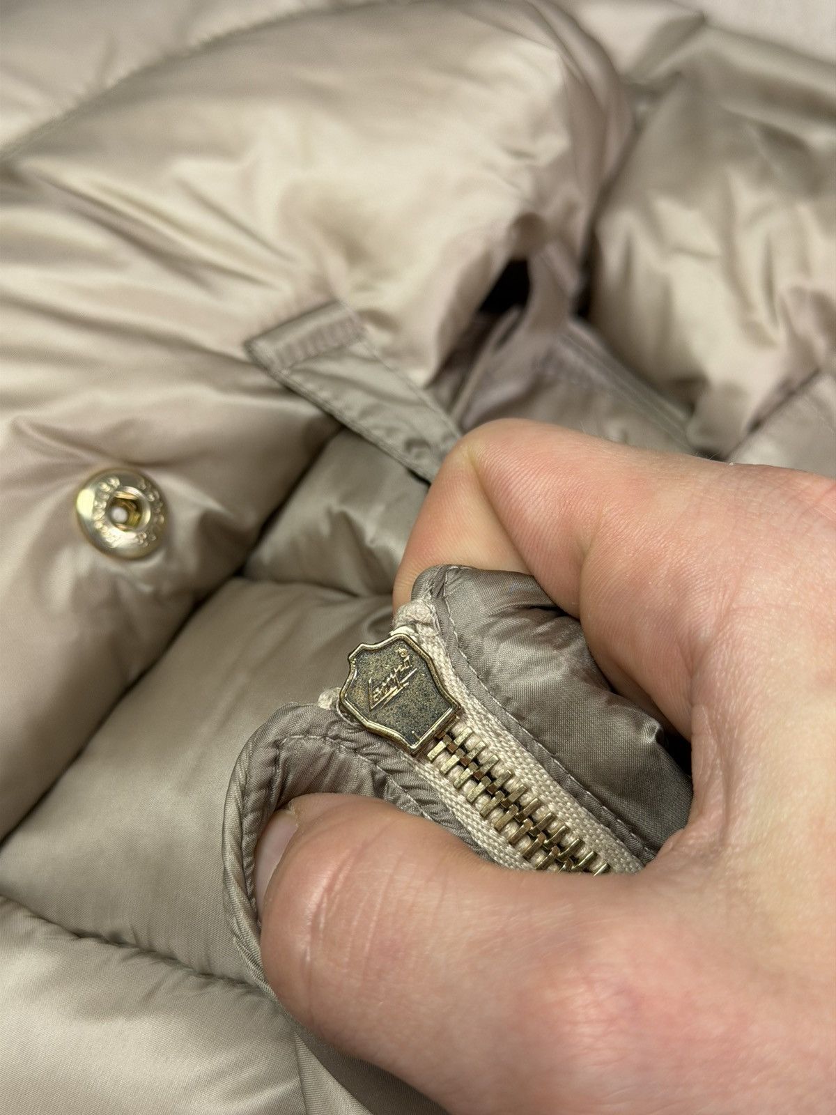 Moncler Moncler Doudoune legere S Size US S / EU 44-46 / 1 - 7 Thumbnail
