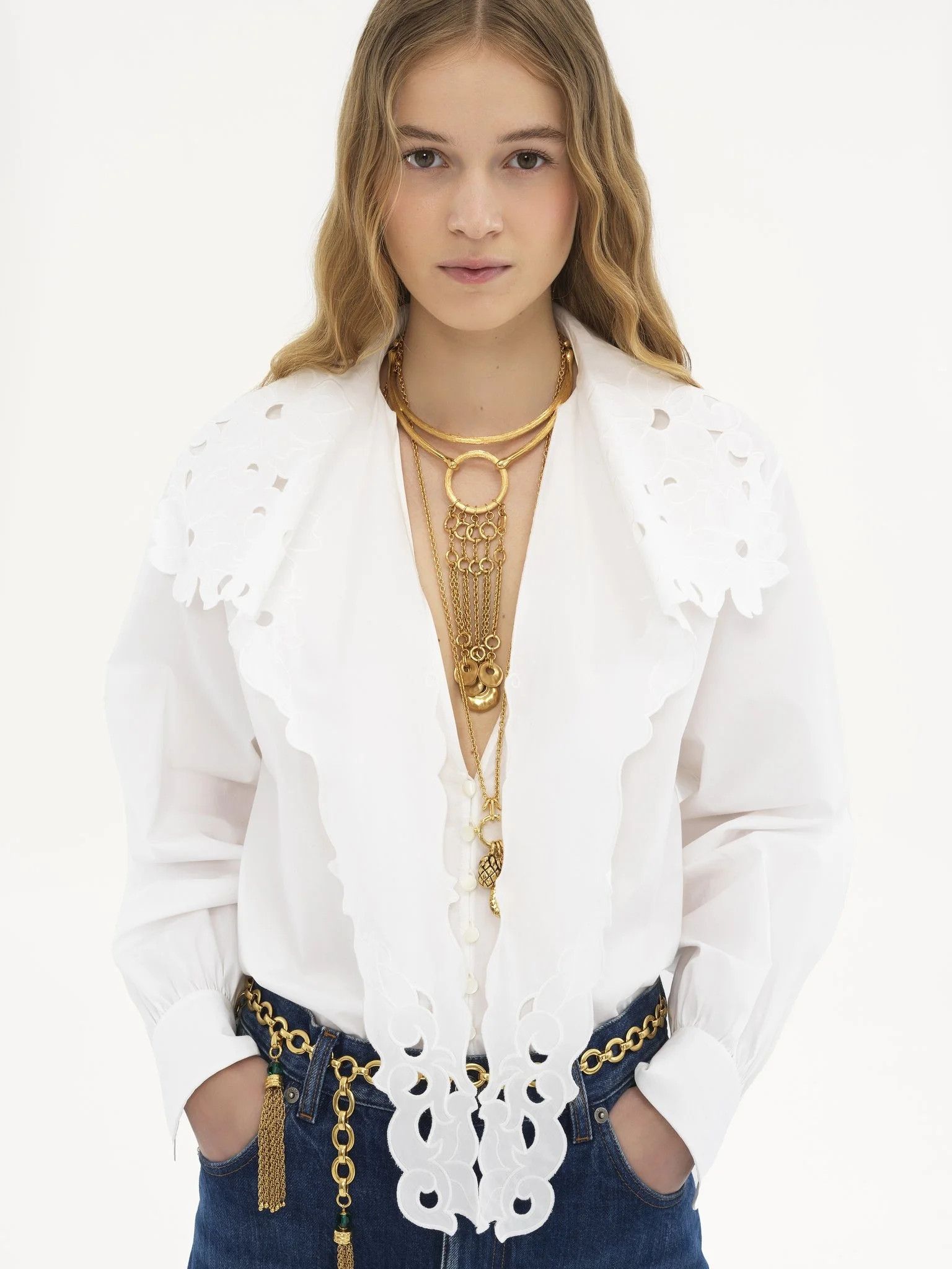 Chloe o1loc1c10226 Embroidered Lavalliere Shirt in White Size XS / US 0-2 / IT 36-38 - 5 Thumbnail