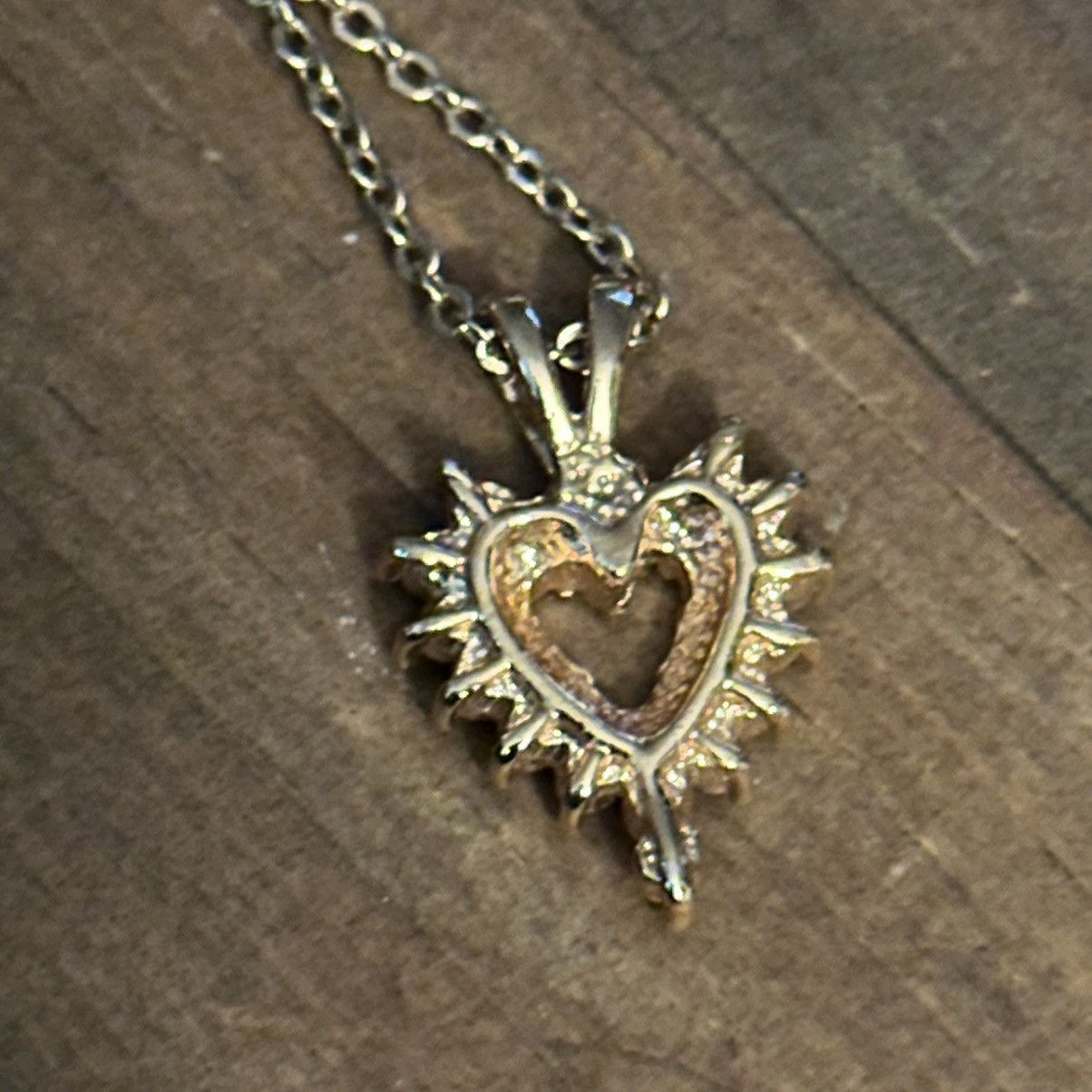 Vintage Vintage gold tone rhinestone heart pendant necklace Size ONE SIZE - 4 Thumbnail