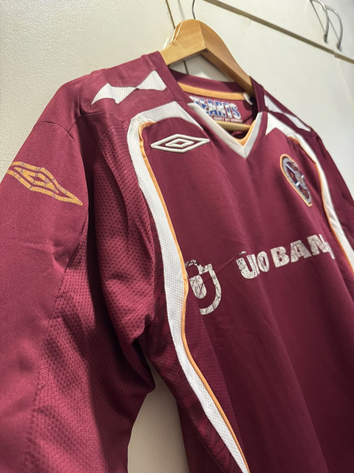 Umbro 06/07 Hearts Home Kit Size US S / EU 44-46 / 1 - 9 Thumbnail