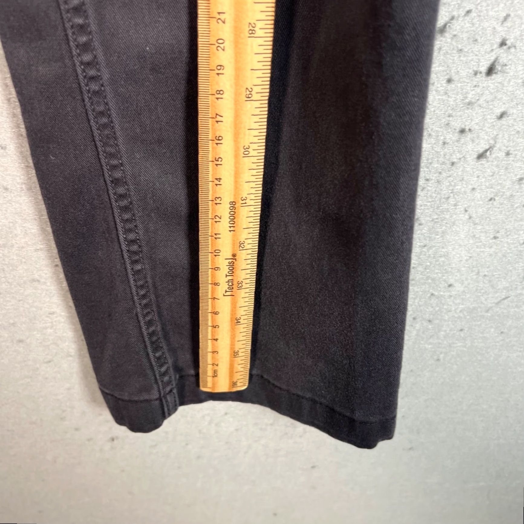 Levi's Levis Pants Men 34x26 Black Straight Chino Cotton Blend 5-Pocket Levi's 500 Series Mens Regular Jeans? Size US 34 / EU 50 - 7 Thumbnail