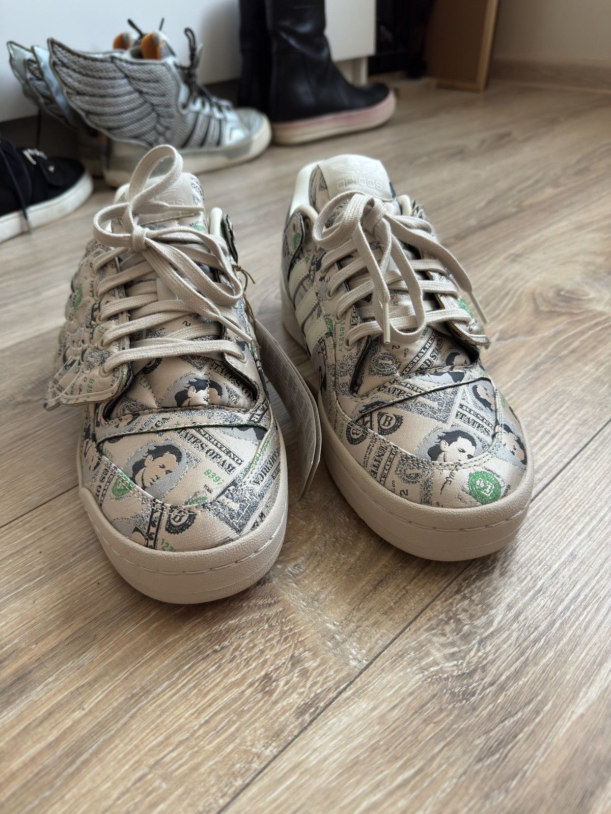 Adidas × Jeremy Scott Adidas x Jeremy Scott Forum Money Dollar Size US 12 / EU 45 - 7 Thumbnail