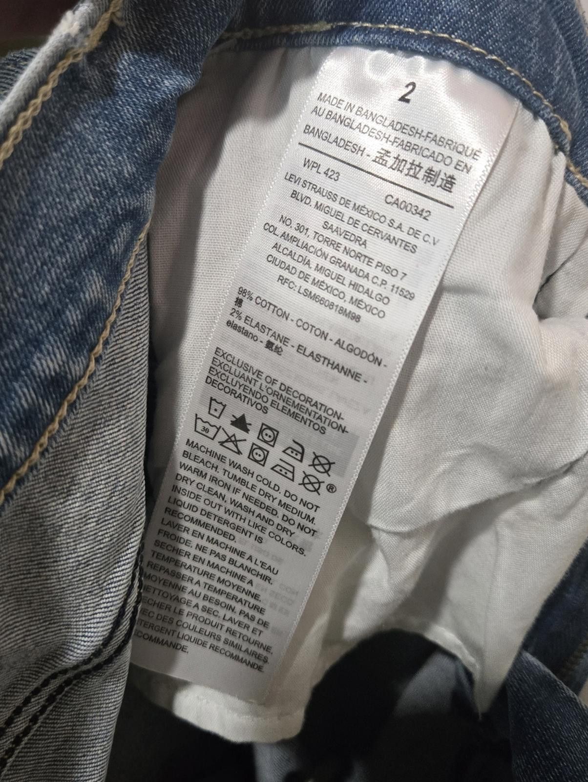 Other Levis Distressed Jean Size 26" / US 2 / IT 38 - 2 Thumbnail
