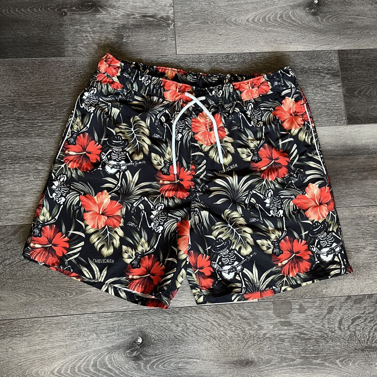 Chevignon × Designer Chevignon Maillot de Bain MDB All Over Print Swimsuit Shorts Size US 32 / EU 48 - 1 Thumbnail