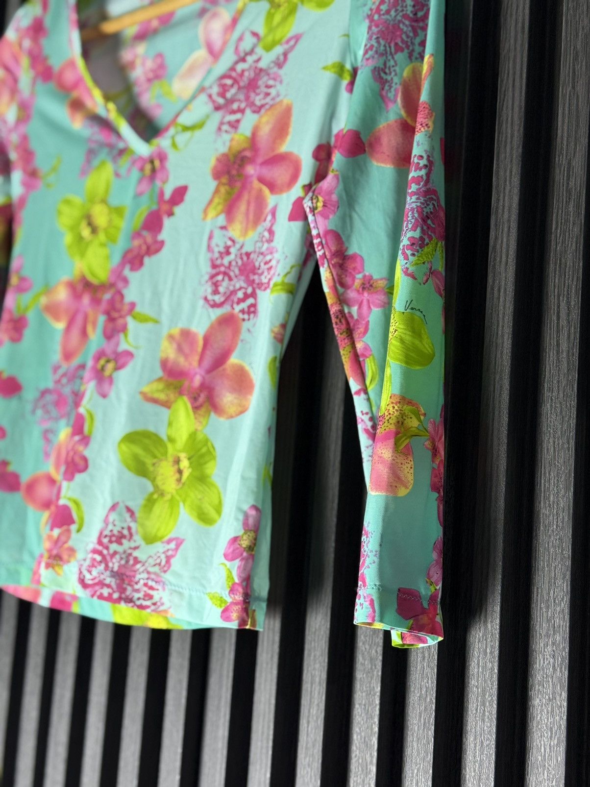 Versace Versace floral womens tops Size S / US 4 / IT 40 - 4 Thumbnail
