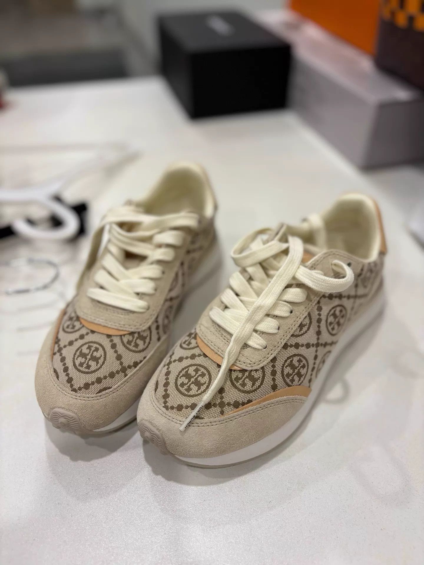 Tory Burch Tory Burch Beige Suede TB Logo Sneaker New 36 (36.5-37) Size US 5.5 / IT 35.5 - 1 Thumbnail