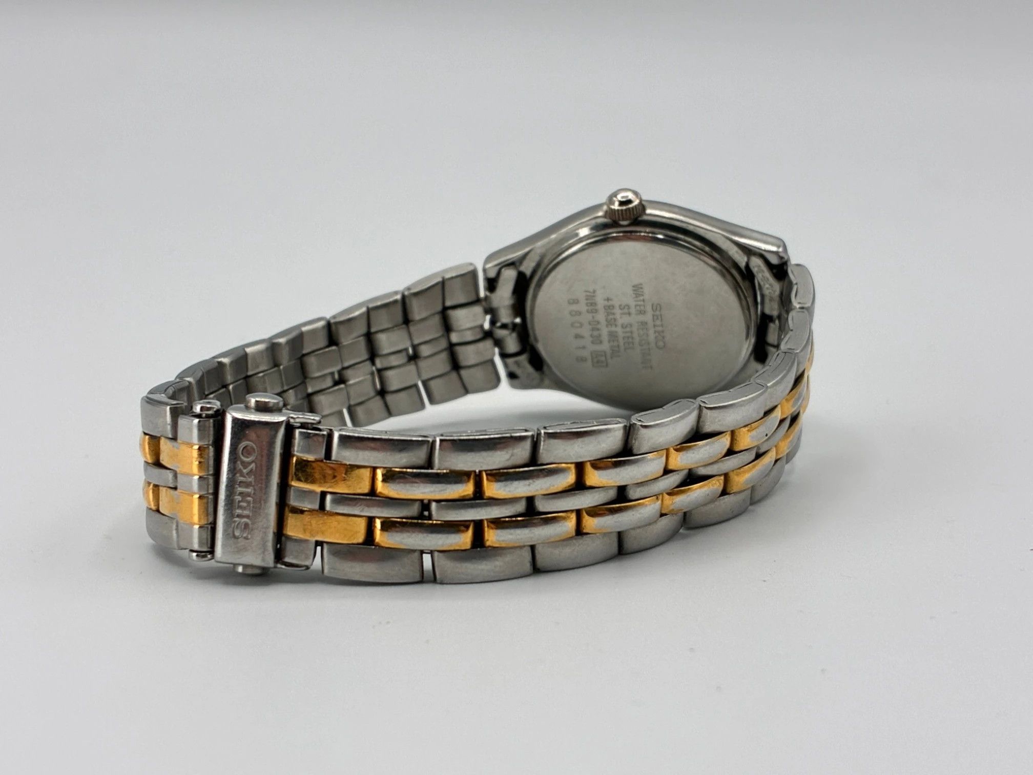 Seiko Seiko Vintage Two-Tone Roman Numeral Quartz Dress Watch Size ONE SIZE - 3 Thumbnail