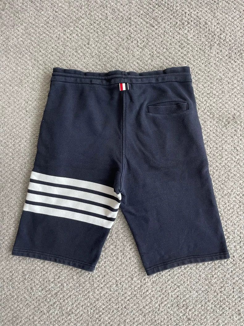 Thom Browne Thom Browne size2 Blue and green sports shorts Size US 26 / EU 42 - 1 Thumbnail