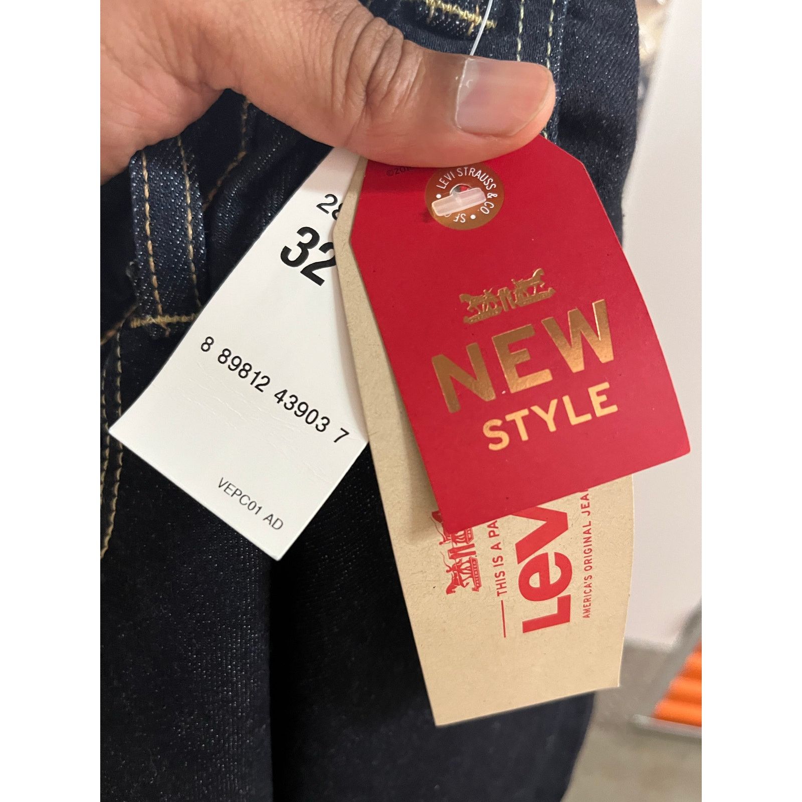 Levi's Levi’s - 512™ SLIM TAPER FIT MEN'S JEAN / 32x32 / NWT Size US 32 / EU 48 - 7 Thumbnail