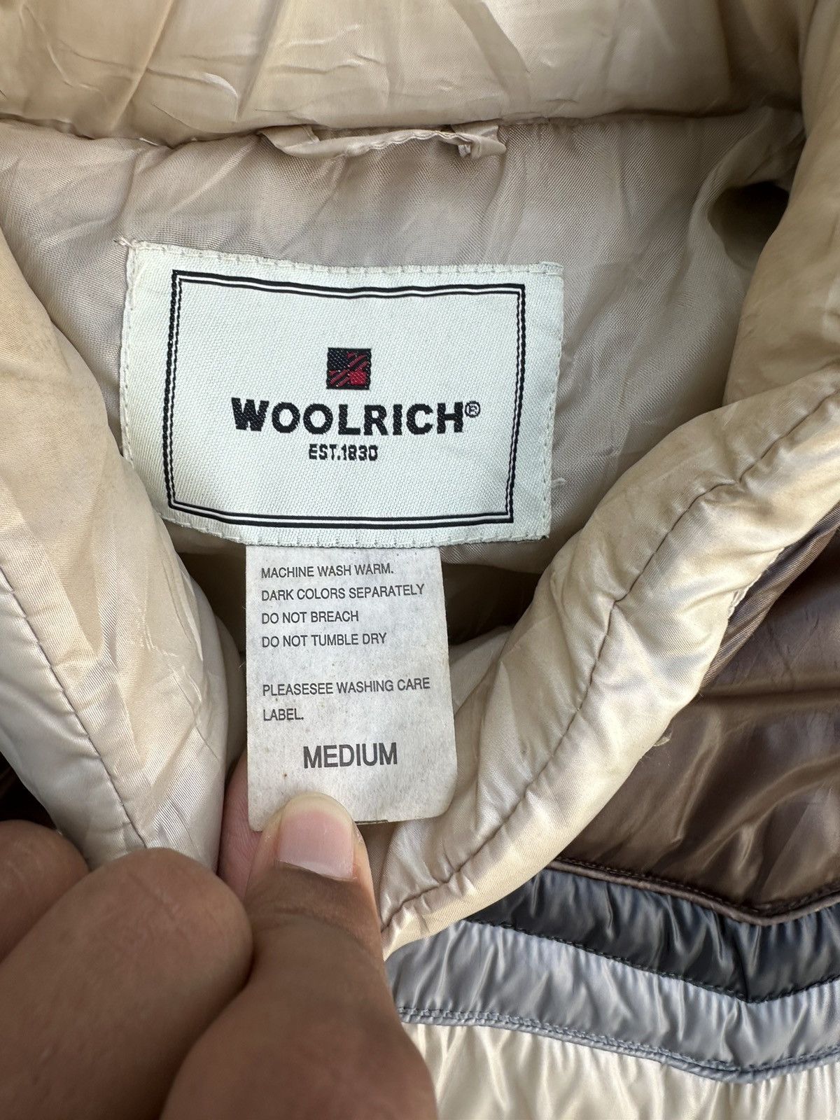 Woolrich Cream Bubble Puffer Jacket