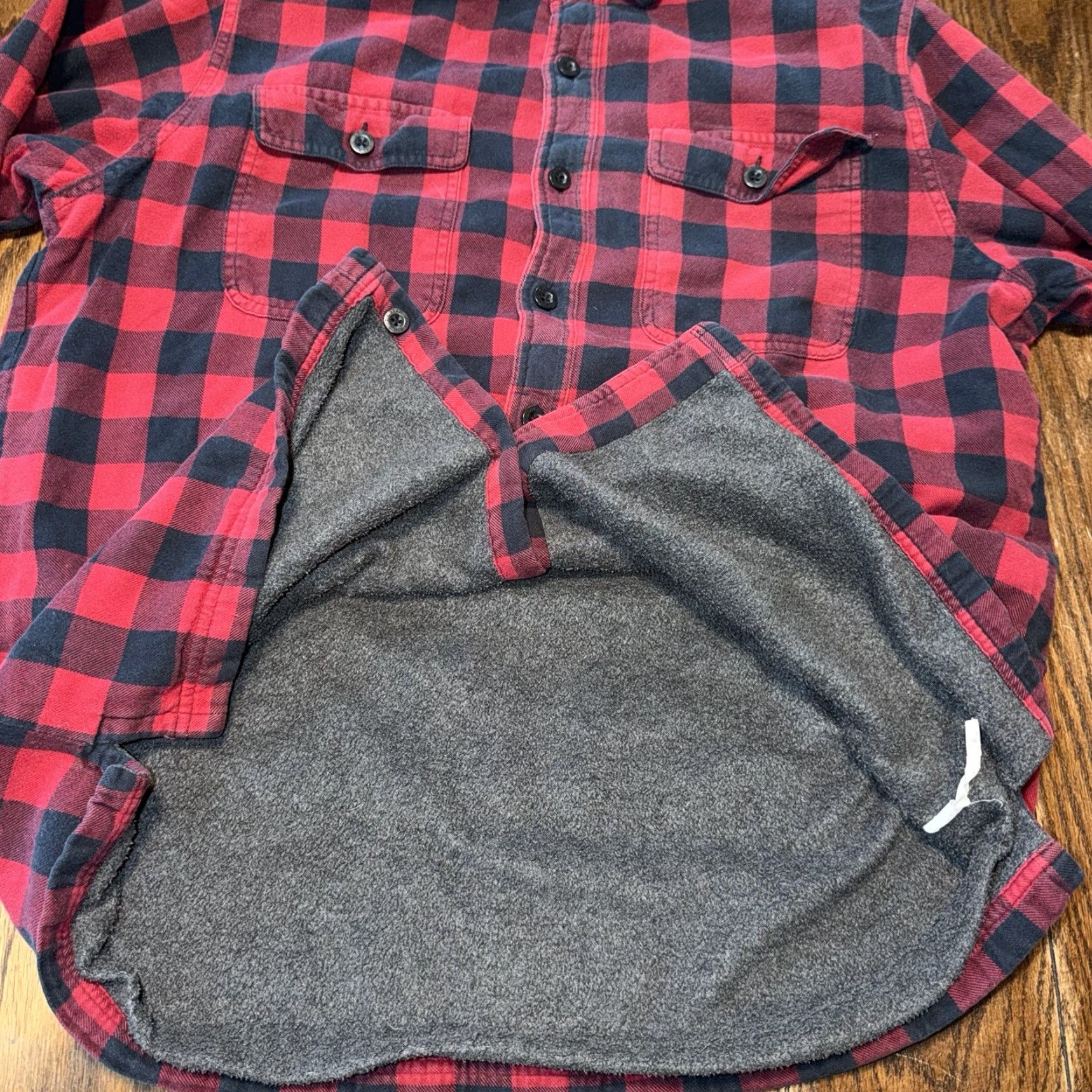 Vintage LL Bean Shacket Mens Large Red Buffalo Plaid Fleece Lined Flannel Shirt Mens Large Red Buffalo Plaid Shacket LL Bean Shirt Size US L / EU 52-54 / 3 - 2 Thumbnail
