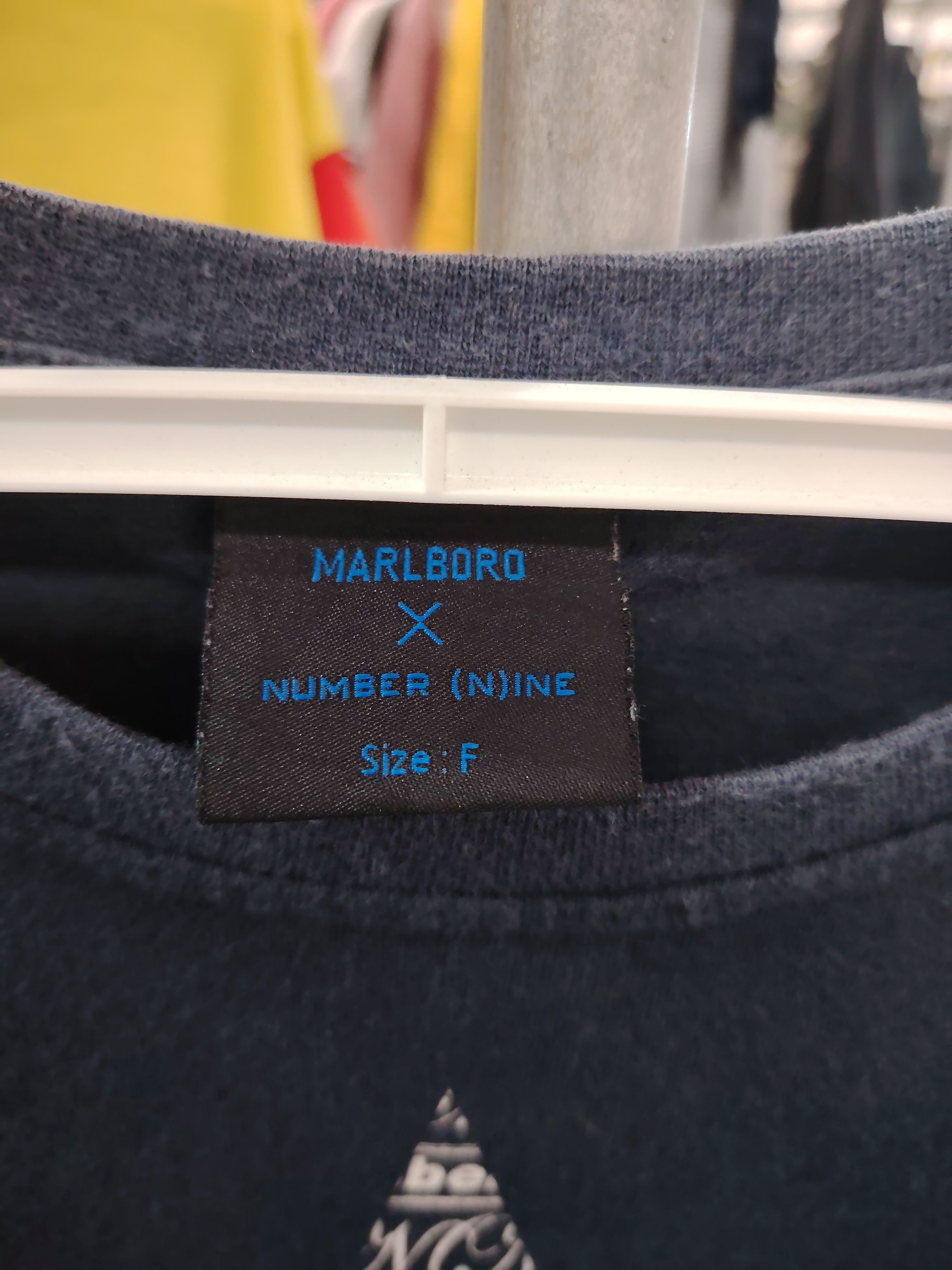 Number (N)ine Marlboro X Number Nine Japanese Brand Designer Tshirt Size US M / EU 48-50 / 2 - 4 Thumbnail