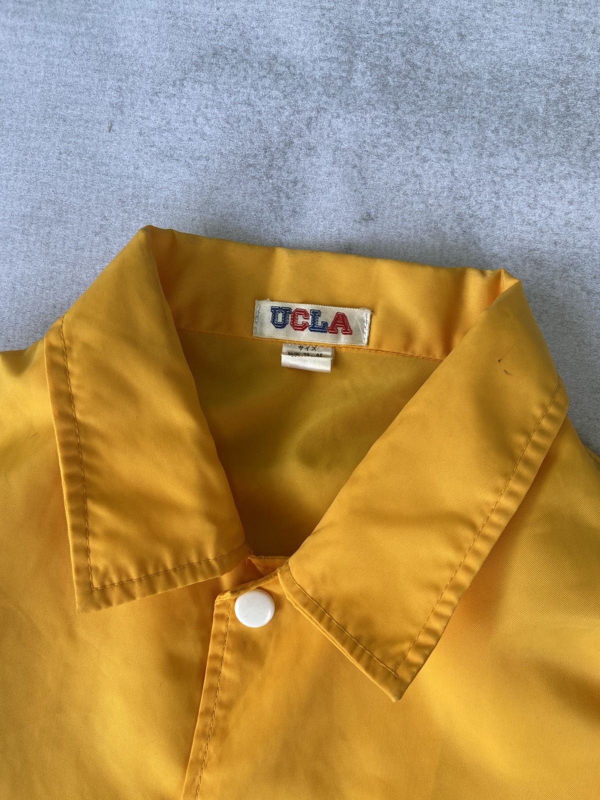 Vintage VINTAGE UCLA NYLON COACH 80s Size US M / EU 48-50 / 2 - 5 Thumbnail