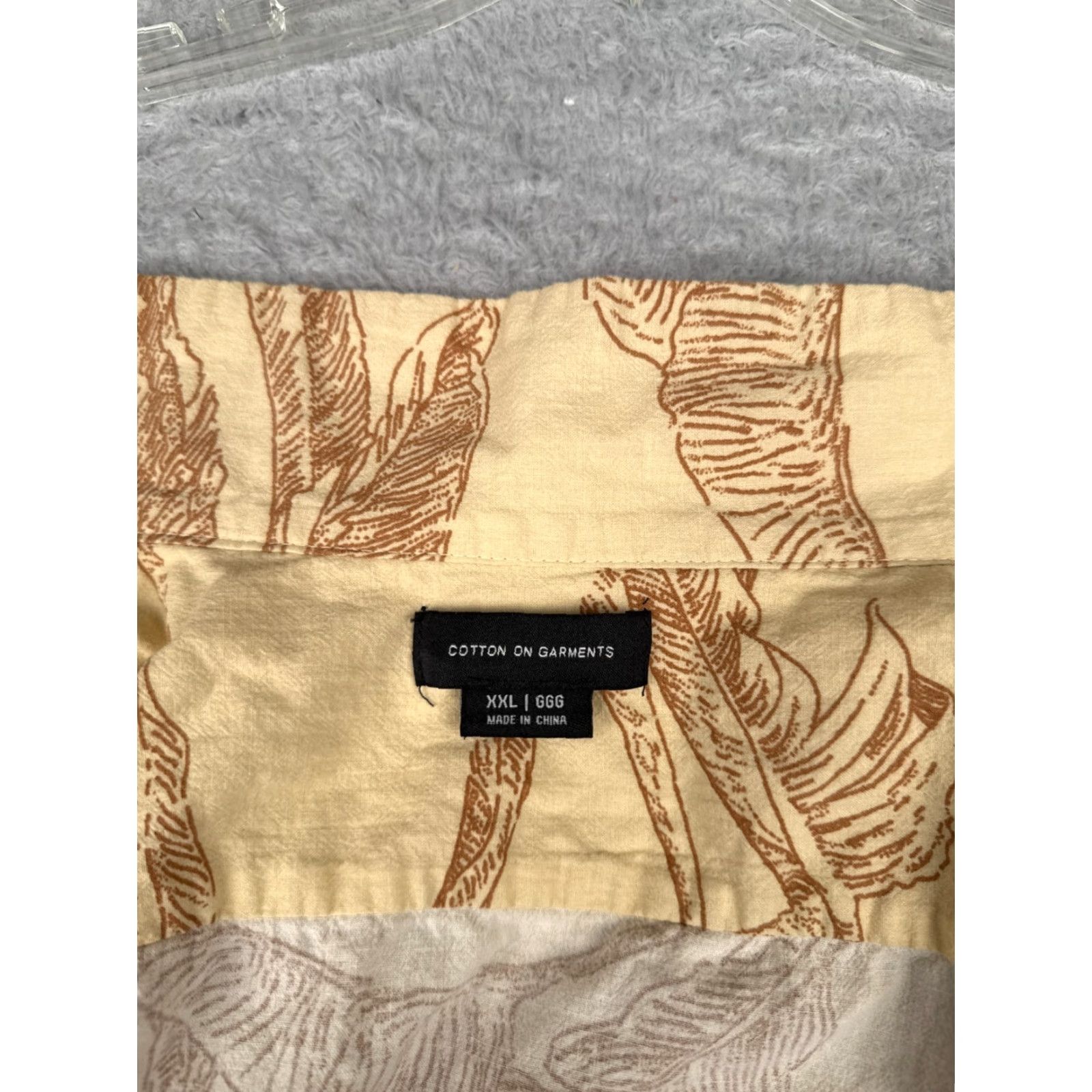 Cotton On Cotton On Garments Mens Hawaiian Shirt 2XL Yellow Beige Palm Leaf 100% Cotton Button-Up Short Sleeve Floral Hawaiian Shirt Mens Size US XXL / EU 58 / 5 - 3 Thumbnail