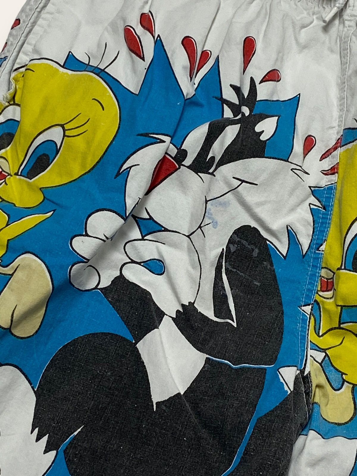 Vintage Vintage LOONEY TUNES Warner Bros Overprint Shorts Y2K Size US 32 / EU 48 - 10 Thumbnail