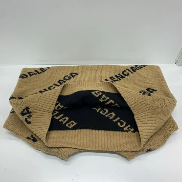 Balenciaga Balenciaga Balenciaga Logo Knit Sweater in Beige -2507 Size US XS / EU 42 / 0 - 9 Thumbnail