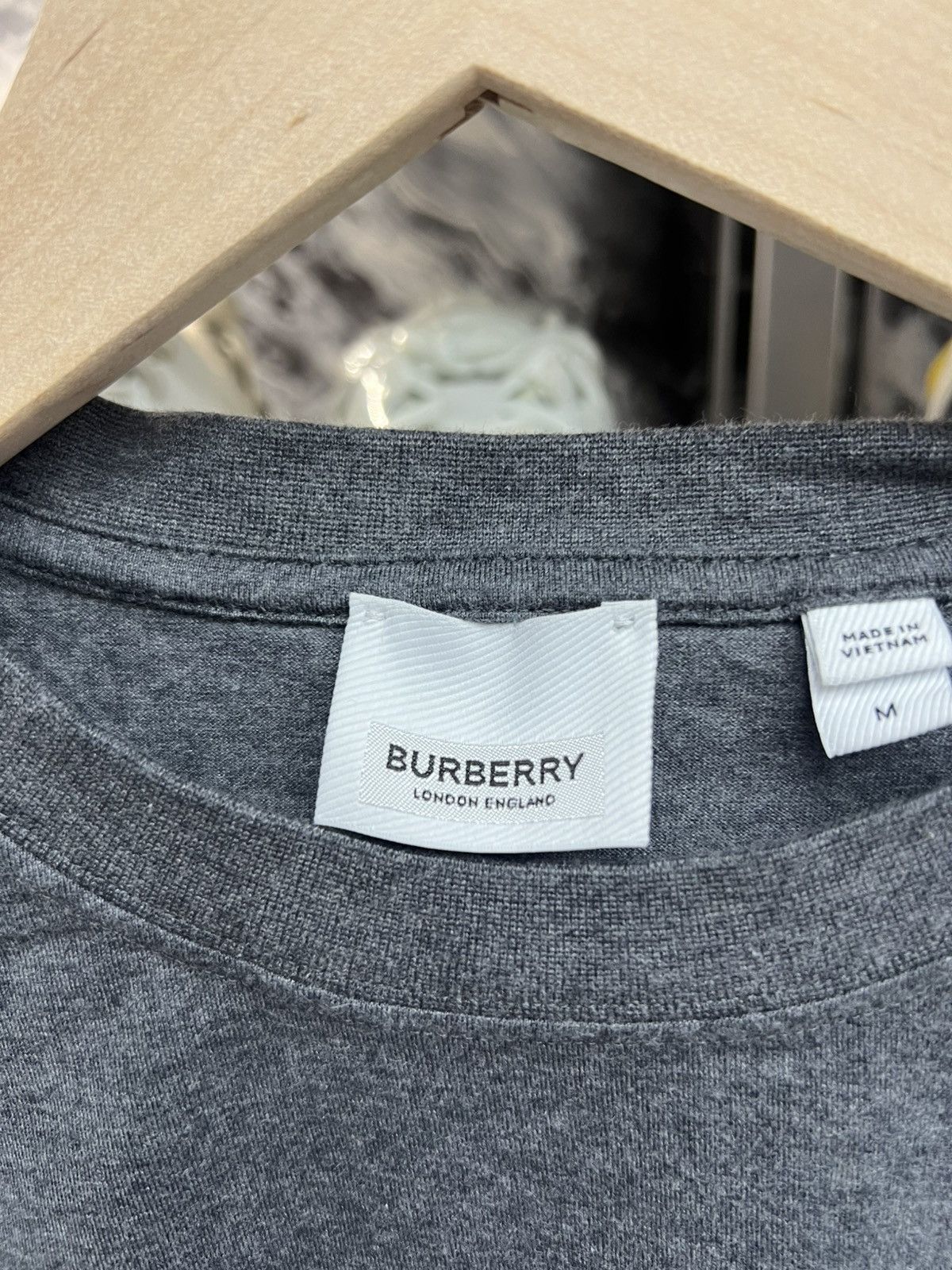 Burberry Burberry Dark Gray T-Shirt Size US M / EU 48-50 / 2 - 10 Thumbnail