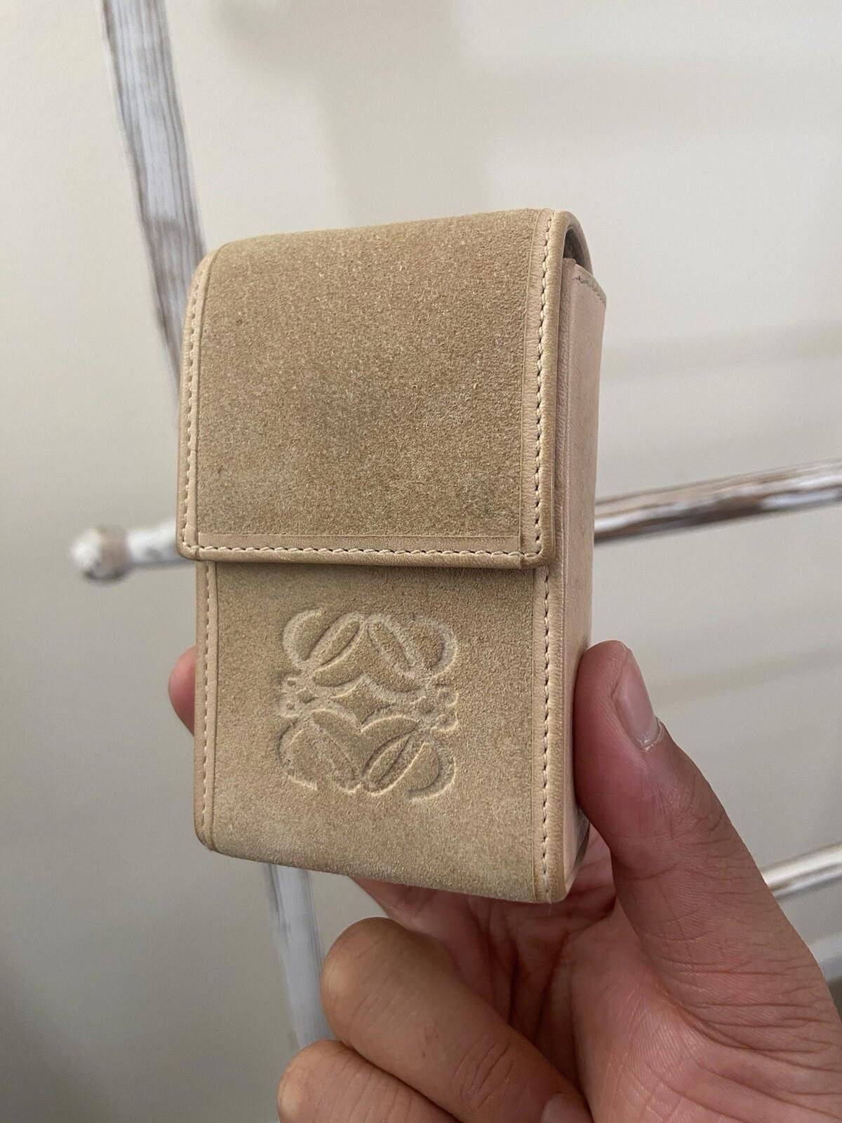 Loewe Loewe beige tan suede leather cigarette case pouch, smudge Size ONE SIZE - 1 Thumbnail