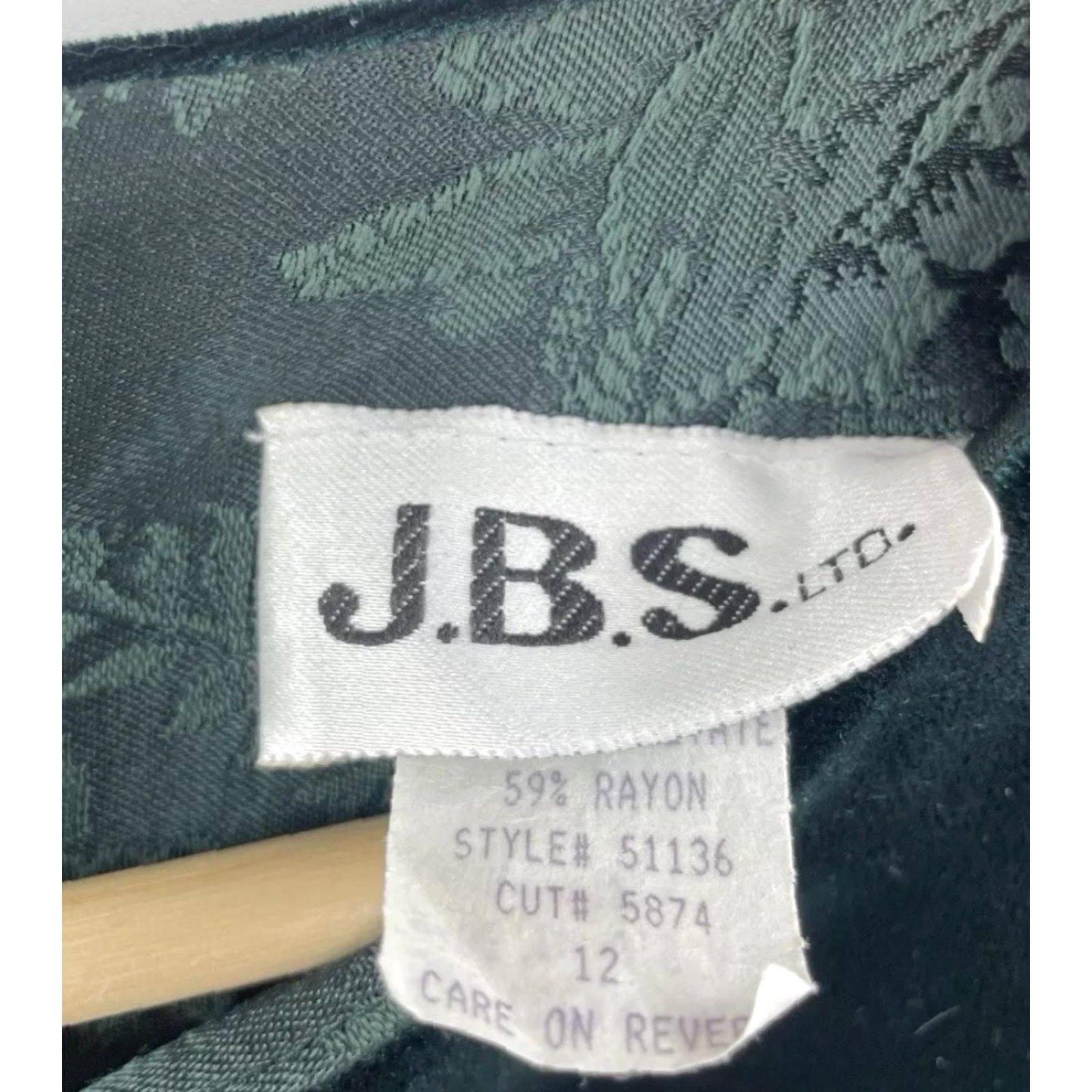 Velvet VINTAGE J.B.S. LTD Dark Green Velvet Button Tunic Top Size 12 Womens Blouse Dressy 80s Holiday Party Formal Workwear Long Sleeve Velvet Spandex Rayon Size XL / US 12-14 / IT 48-50 - 7 Thumbnail