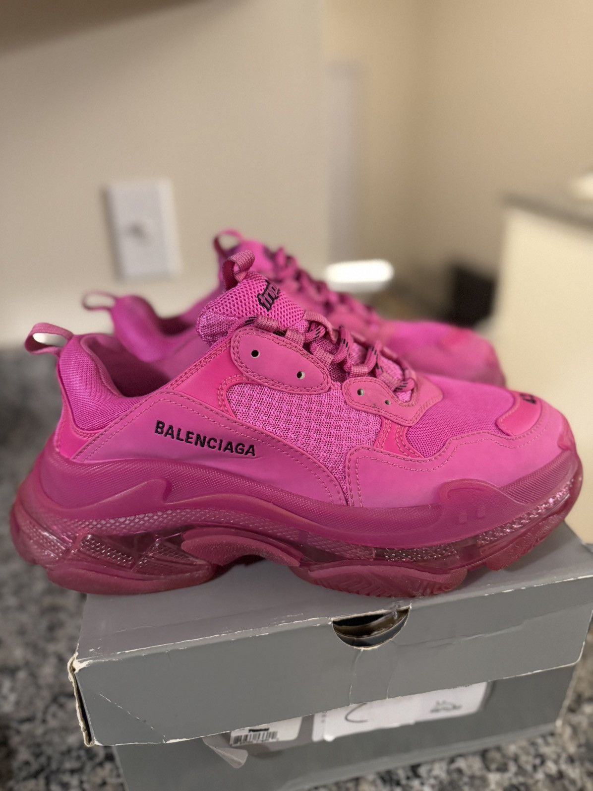 Balenciaga Balenciaga Pink Low Top Triple S 42EU/12US Women Size US 12 / IT 42 - 11 Thumbnail