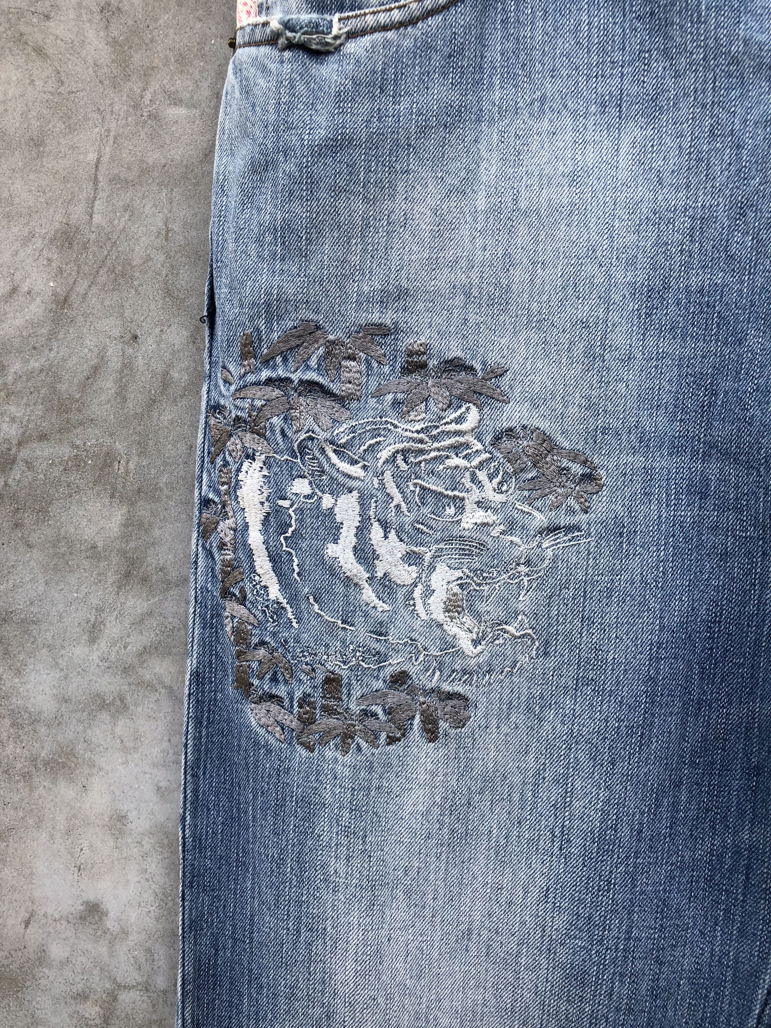 Karakuri Tamashii Karakuri Tamashi Dragon and Tiger Embroidery denim Size US 32 / EU 48 - 4 Thumbnail