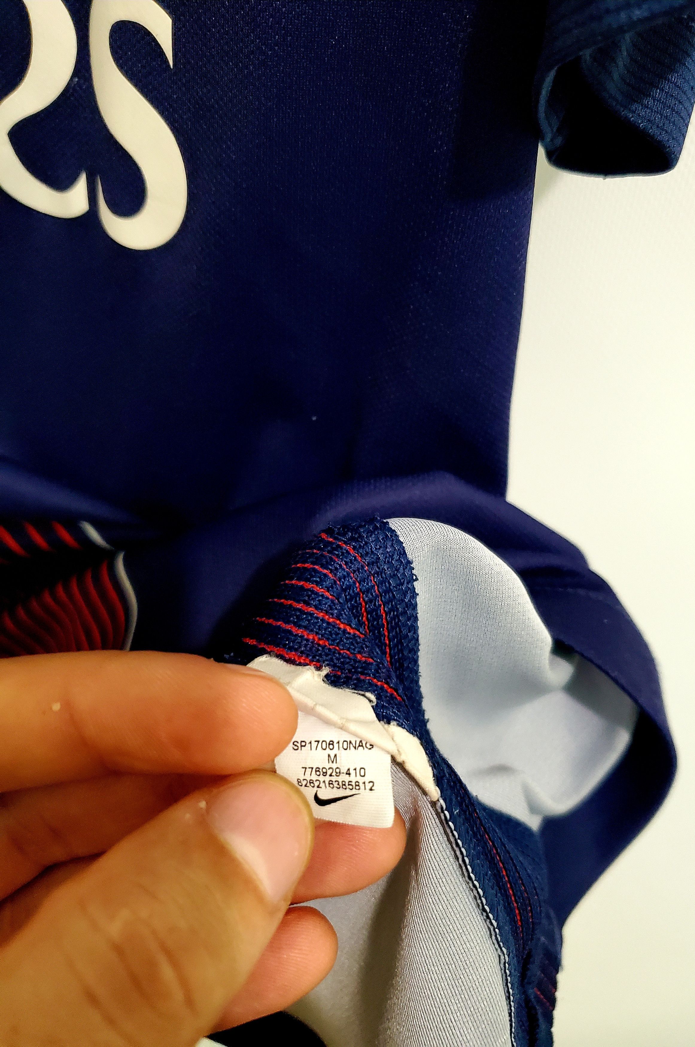 Nike Paris Saint Germain Jersey 2016 2017 Home M Shirt Football Size US M / EU 48-50 / 2 - 4 Thumbnail