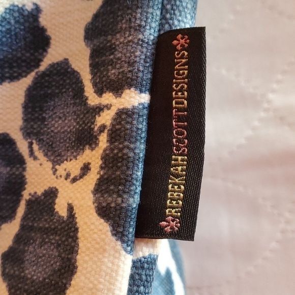 Vintage Rebekah Scott Designs Blue Leopard Petal Inside Lining Fabri Size ONE SIZE - 3 Thumbnail