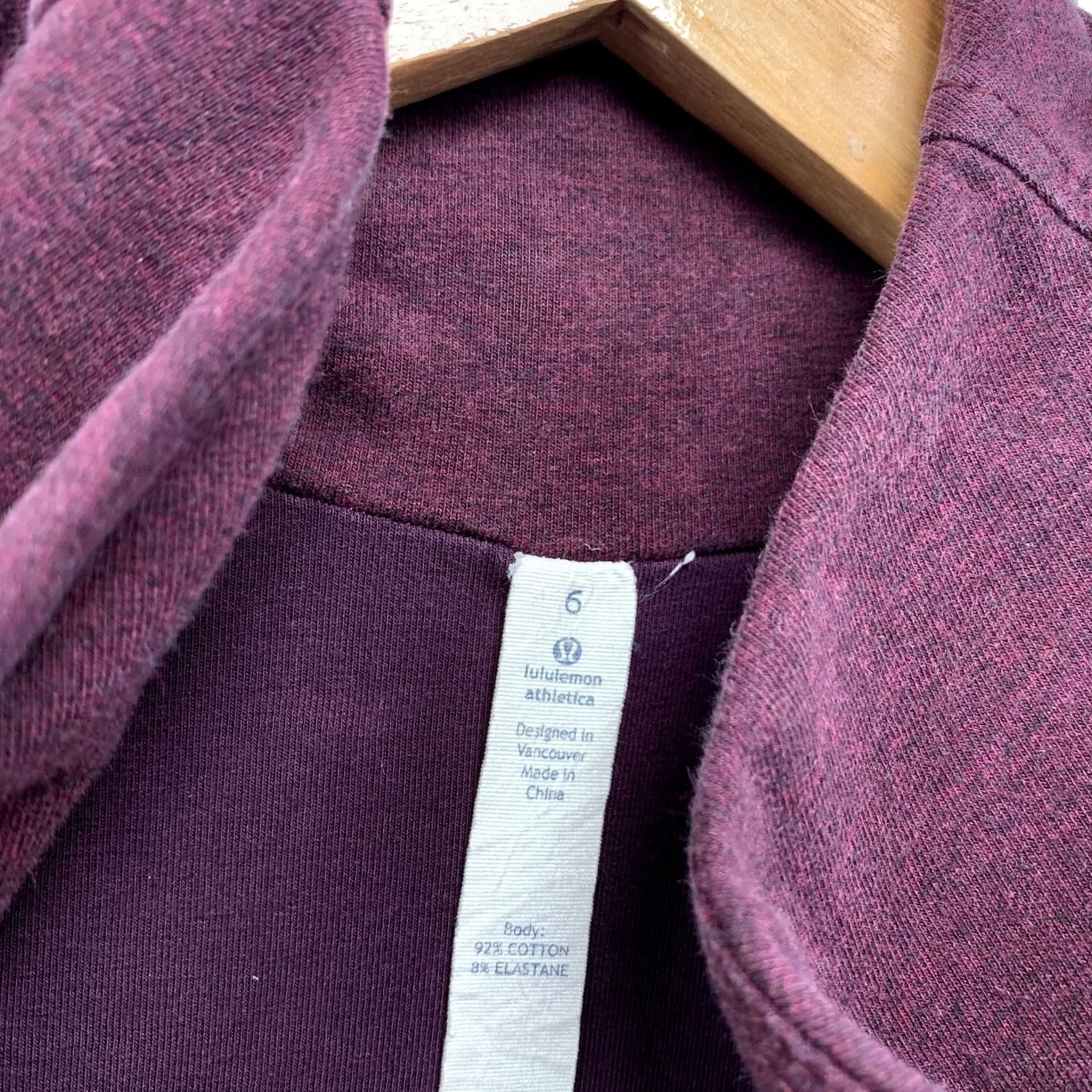 Lululemon Lululemon Sweater Womens 6 Red Jacket Size Thats Wrap Snap Stretch Pockets 19x33 Size M / US 6-8 / IT 42-44 - 5 Thumbnail