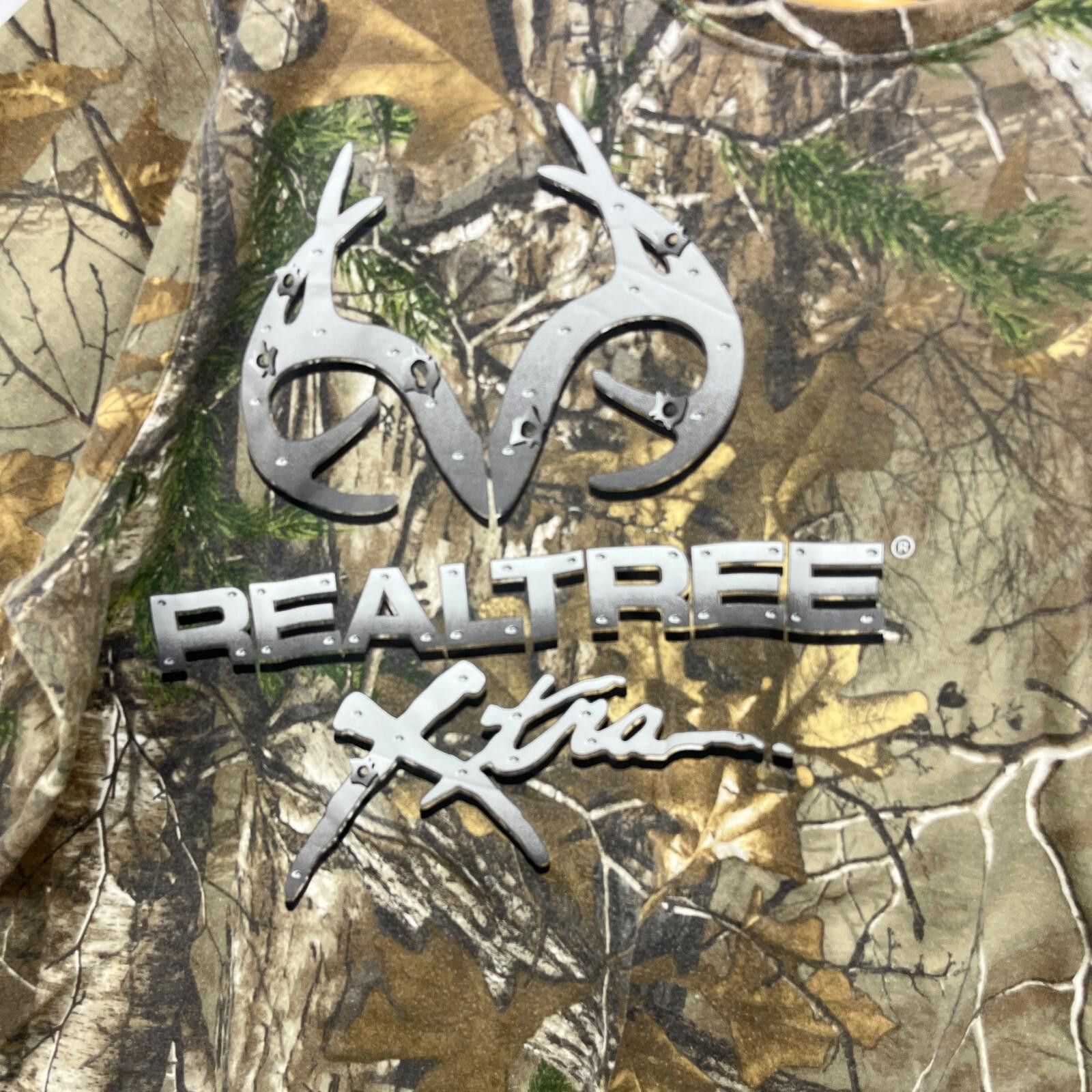 Vintage Vintage Y2K Real Tree Camo T-Shirt XL Size US XL / EU 56 / 4 - 3 Thumbnail