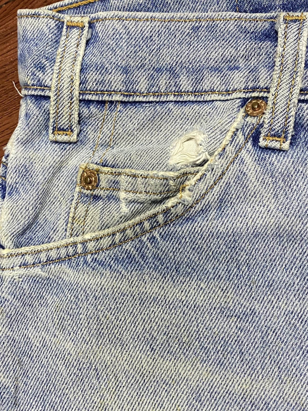 Levi's Vintage Levis505 80’s Orange Tab Grunge Distressed Jeans Size US 35 - 13 Thumbnail