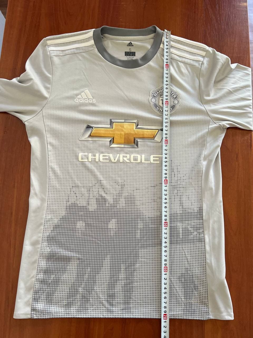 Adidas 2017/18 MANCHESTER UNITED RARE THIRD SOCCER FOOTBALL JERSEY Size US S / EU 44-46 / 1 - 14 Thumbnail