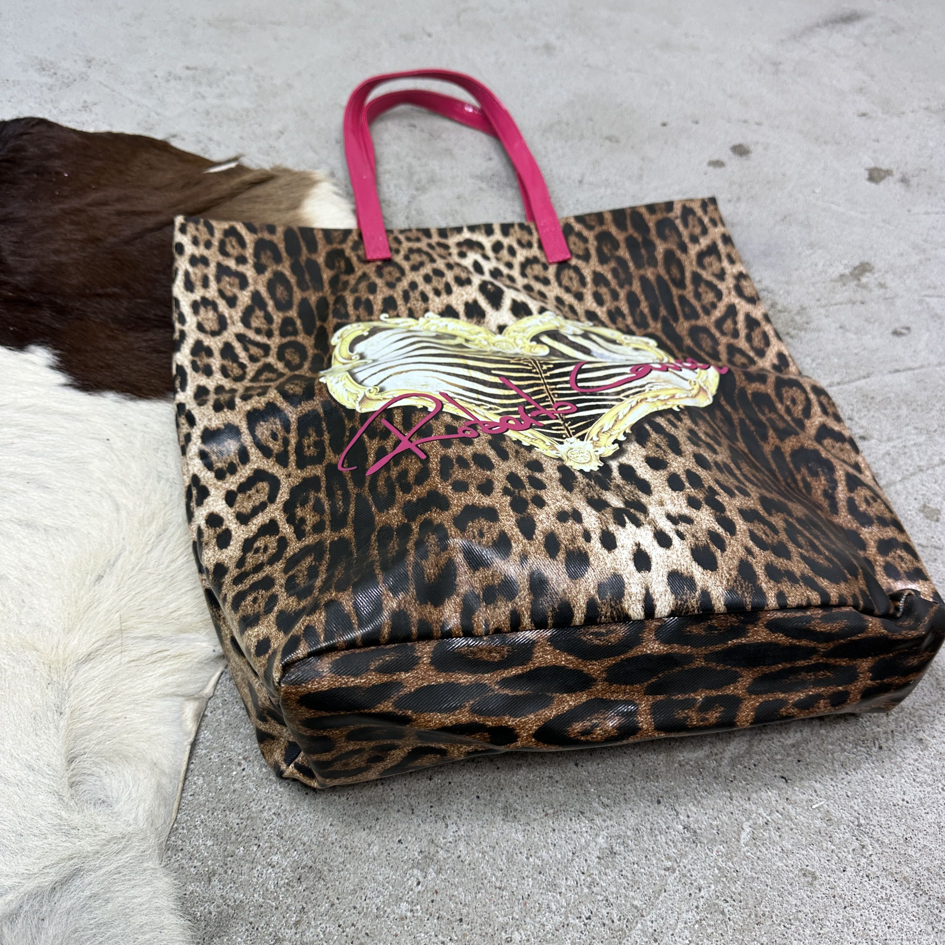 Roberto Cavalli Vintage Cheetah Roberto Cavalli Parfums Leopard Bag Y2K Size ONE SIZE - 4 Thumbnail