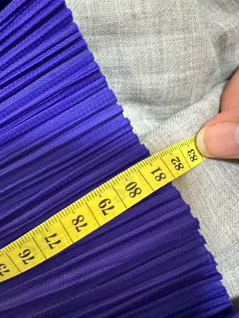 Issey Miyake Issey Miyake size:3 A noble purple wide-shouldered long co Size S / US 4 / IT 40 - 5 Thumbnail