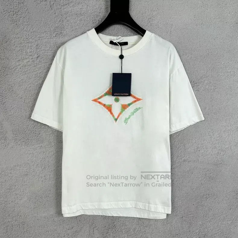 Louis Vuitton Louis Vuitton 25 new white big flower glitter beaded logo Size US XXL / EU 58 / 5 - 1 Thumbnail