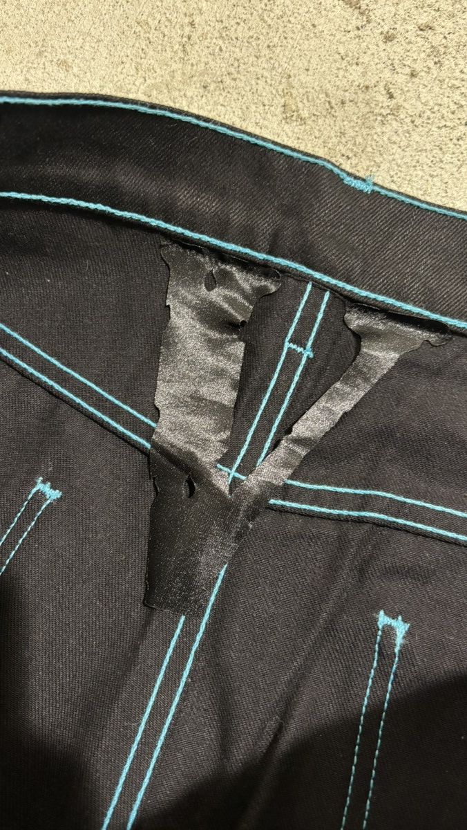Vlone Vlone Old English Denim Size US 36 / EU 52 - 6 Thumbnail