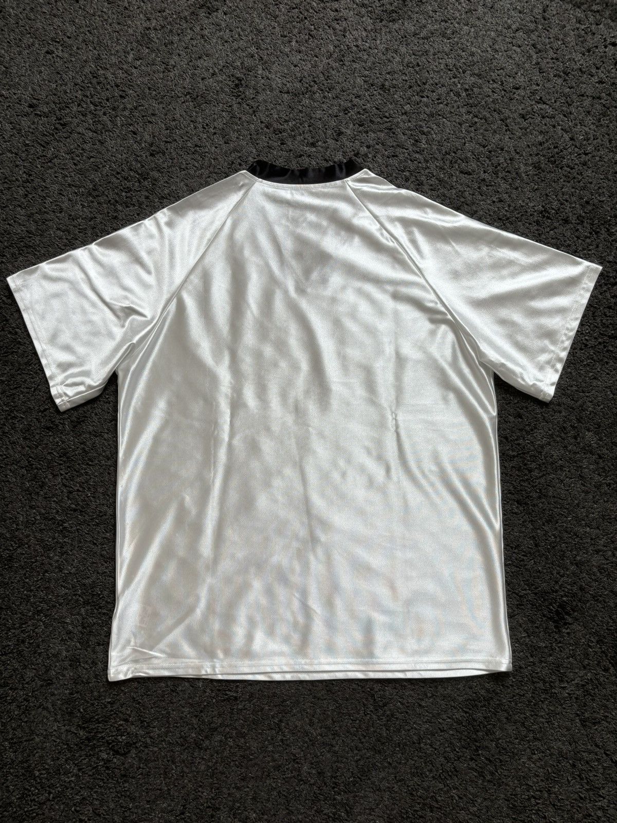 Vintage Vintage white unisex satin football jersey old money v neck Size US M / EU 48-50 / 2 - 9 Thumbnail