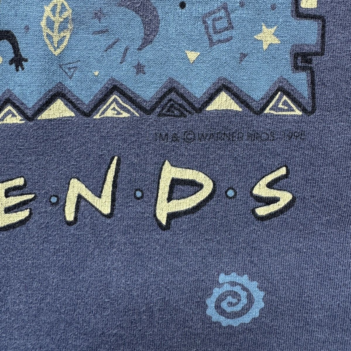 Warner Bros Vintage 90s Friends Tv show series Film movie promo tee Size US XL / EU 56 / 4 - 5 Thumbnail