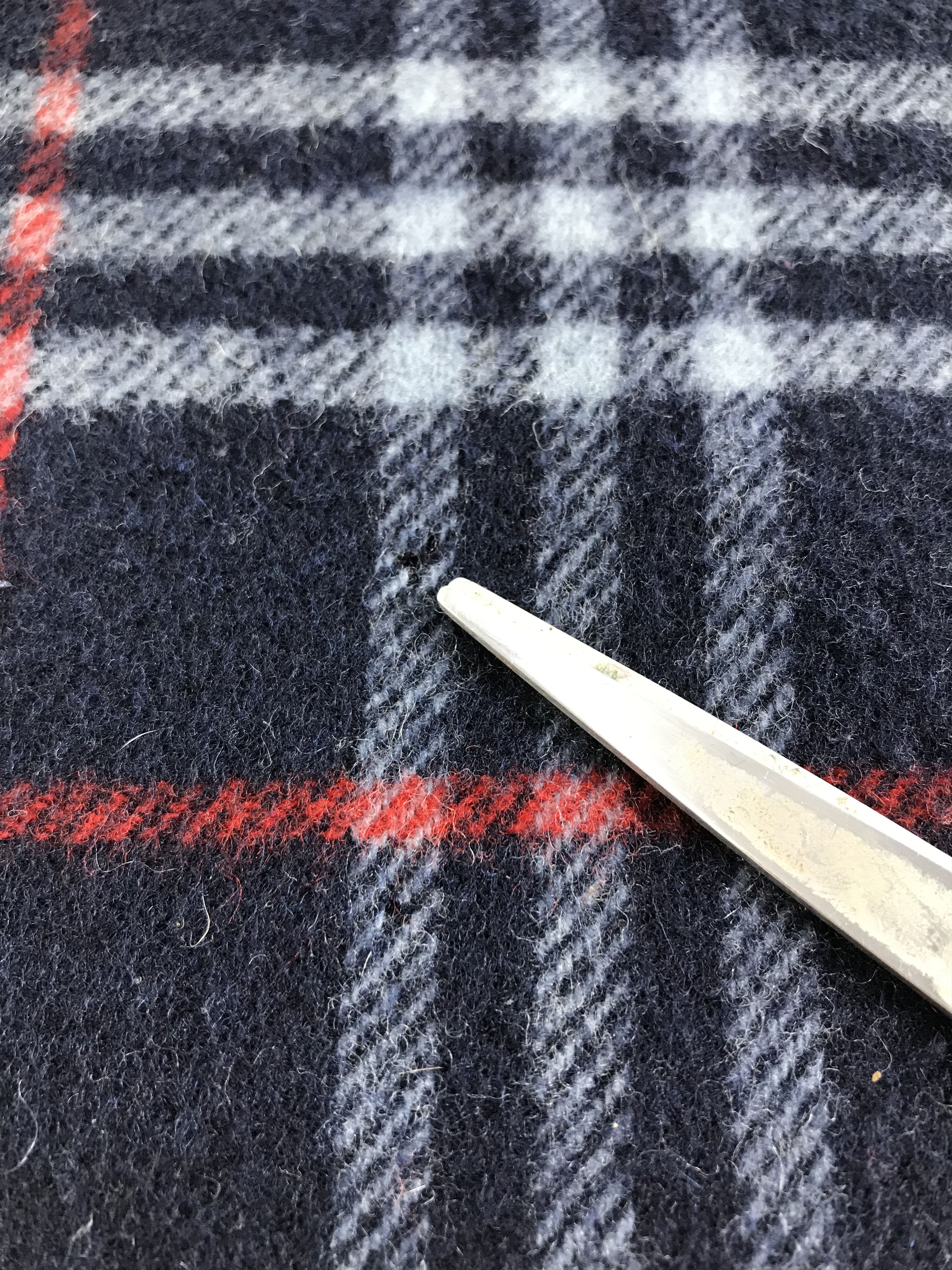 Burberry Burberry Blue Nova Check Wool Scarf Muffler V482 Size ONE SIZE - 6 Thumbnail