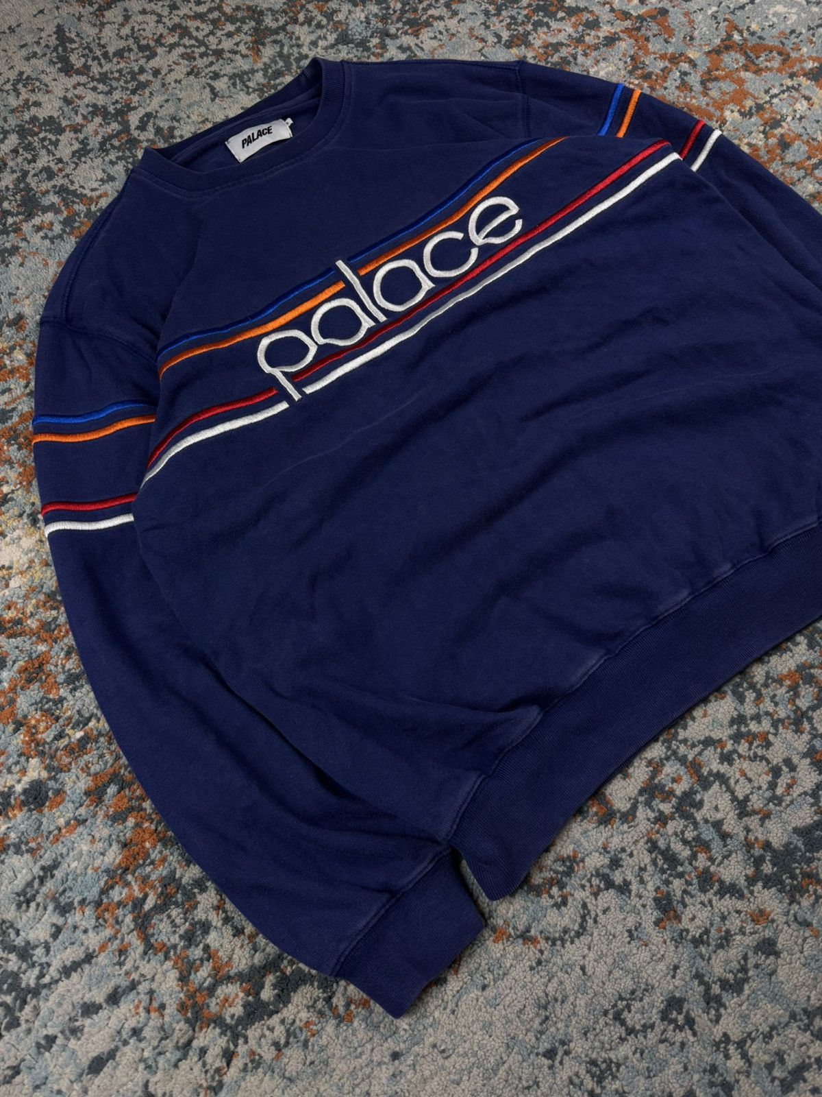 Palace Palace bennytron crew embroidered sellout sweatshirt Size US M / EU 48-50 / 2 - 3 Thumbnail
