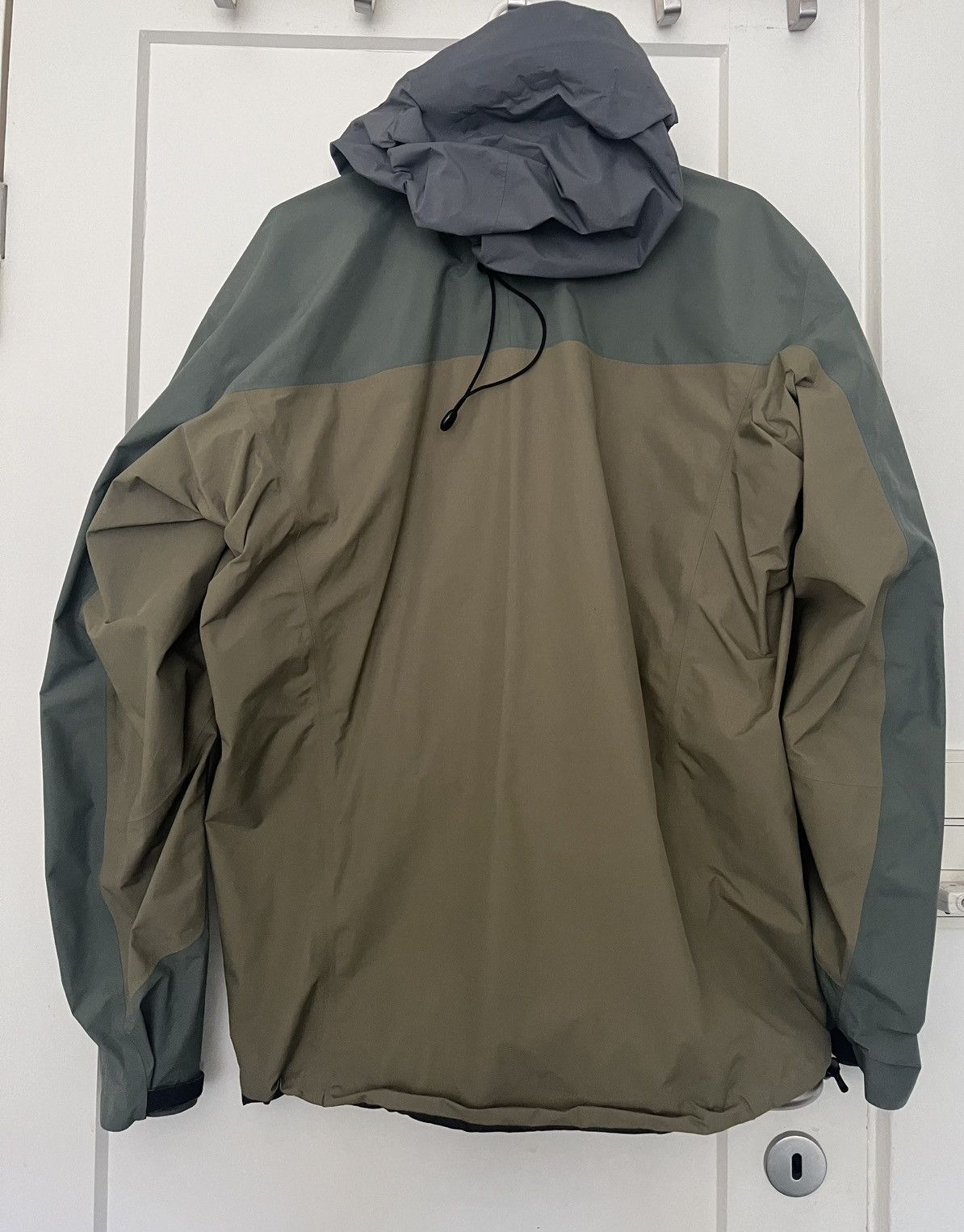 Arc'teryx × Beams Plus Arcteryx Beta SL X Beams, Parka green Size US M / EU 48-50 / 2 - 2 Thumbnail