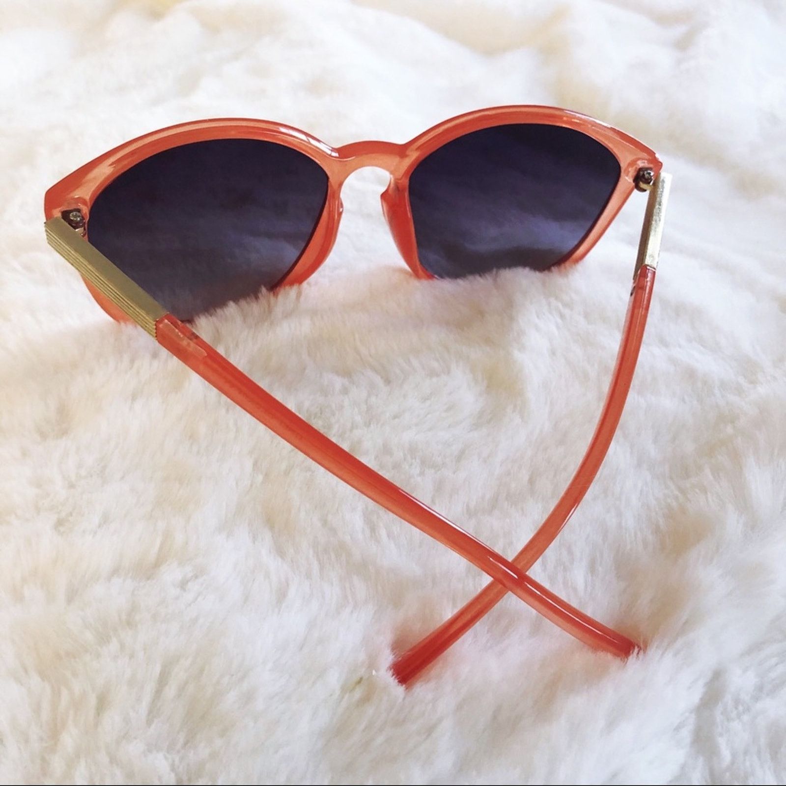 Other Celia Red Cat Eye Full Rim Sunglasses Size ONE SIZE - 10 Thumbnail