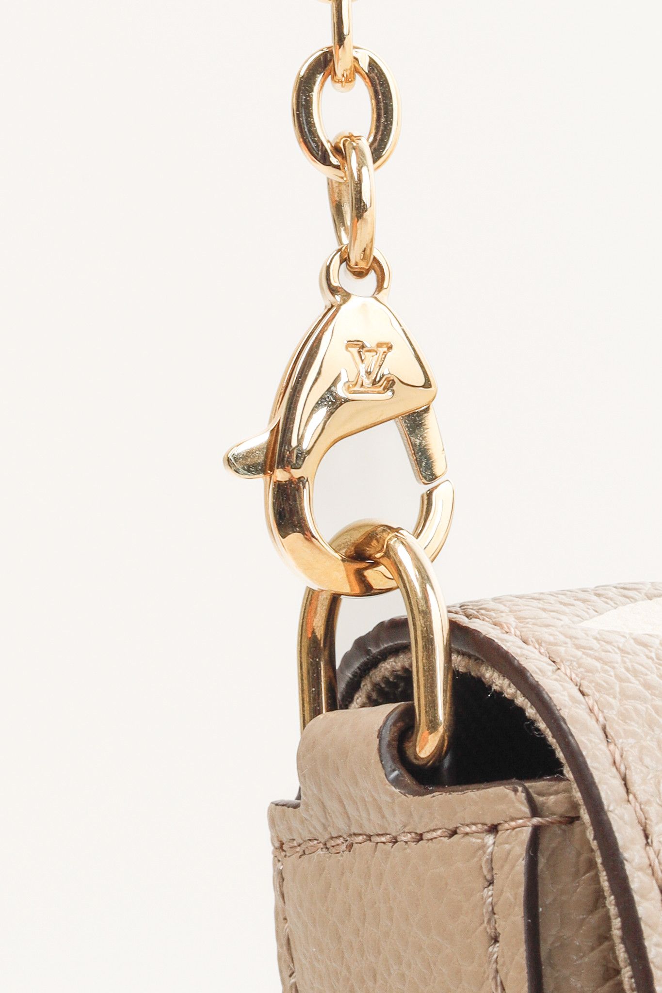 Louis Vuitton Louis Vuitton Félicie Pochette Monogram Empreinte Leather Size ONE SIZE - 11 Thumbnail