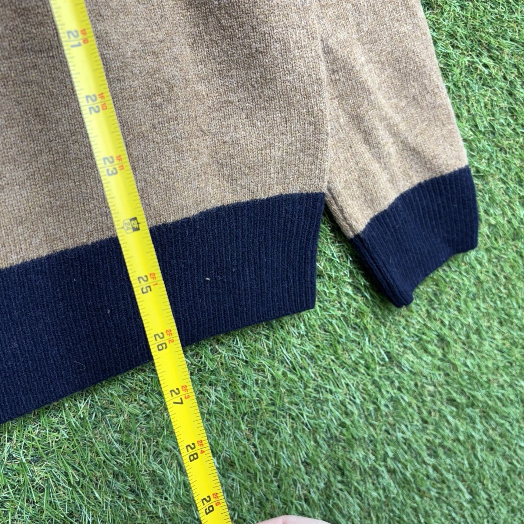 J.Crew J.CREW Wool Lambswool Sweater Mens Large Crew Neck Long Sleeve Pullover Beige 100% Knit Knitwear Preppy Fall Winter Spring Summer All Seasons Mens Size US L / EU 52-54 / 3 - 6 Thumbnail