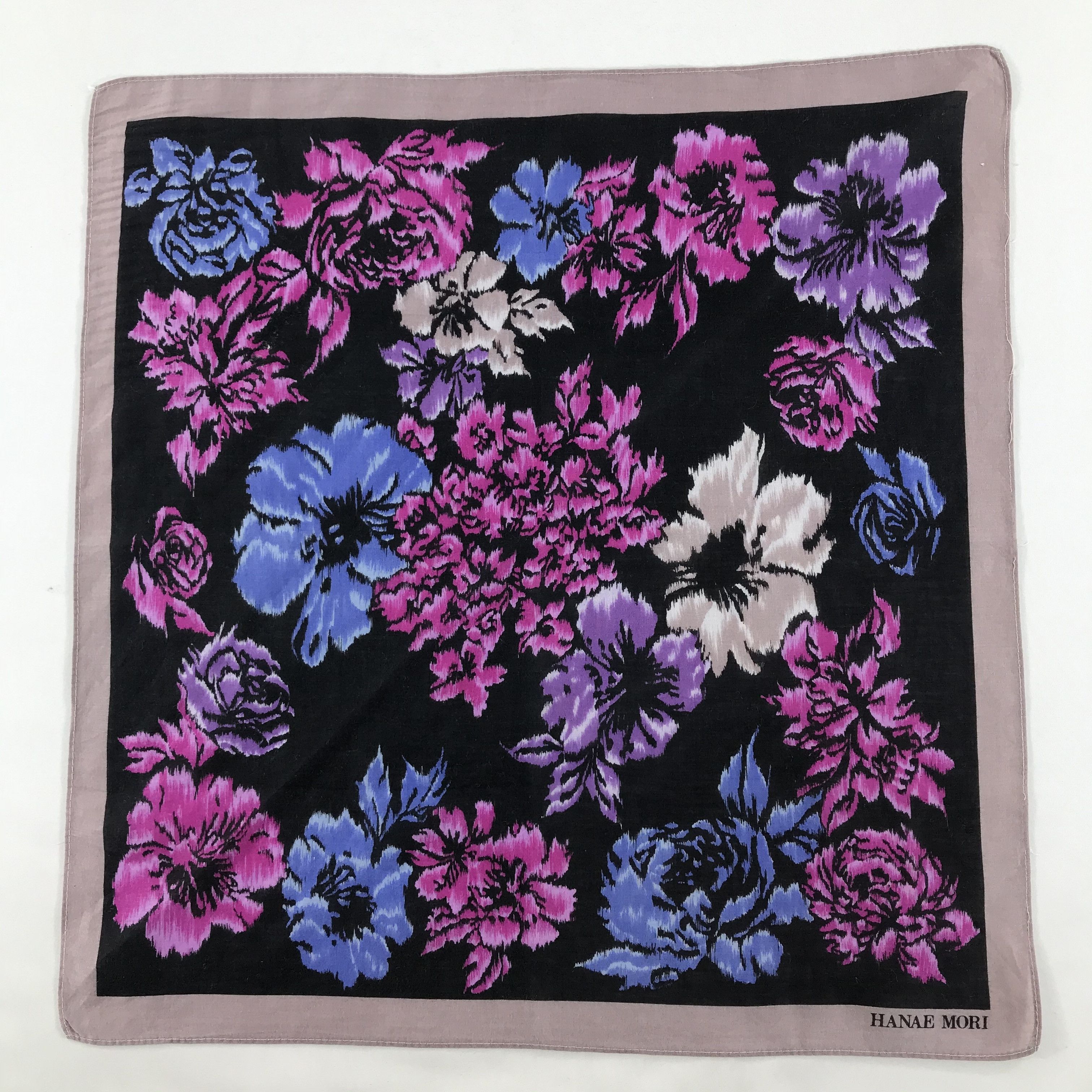 Hanae Mori × Vintage Hanae Mori Bandana/ Handkerchief / Neckerchief Size ONE SIZE - 3 Thumbnail