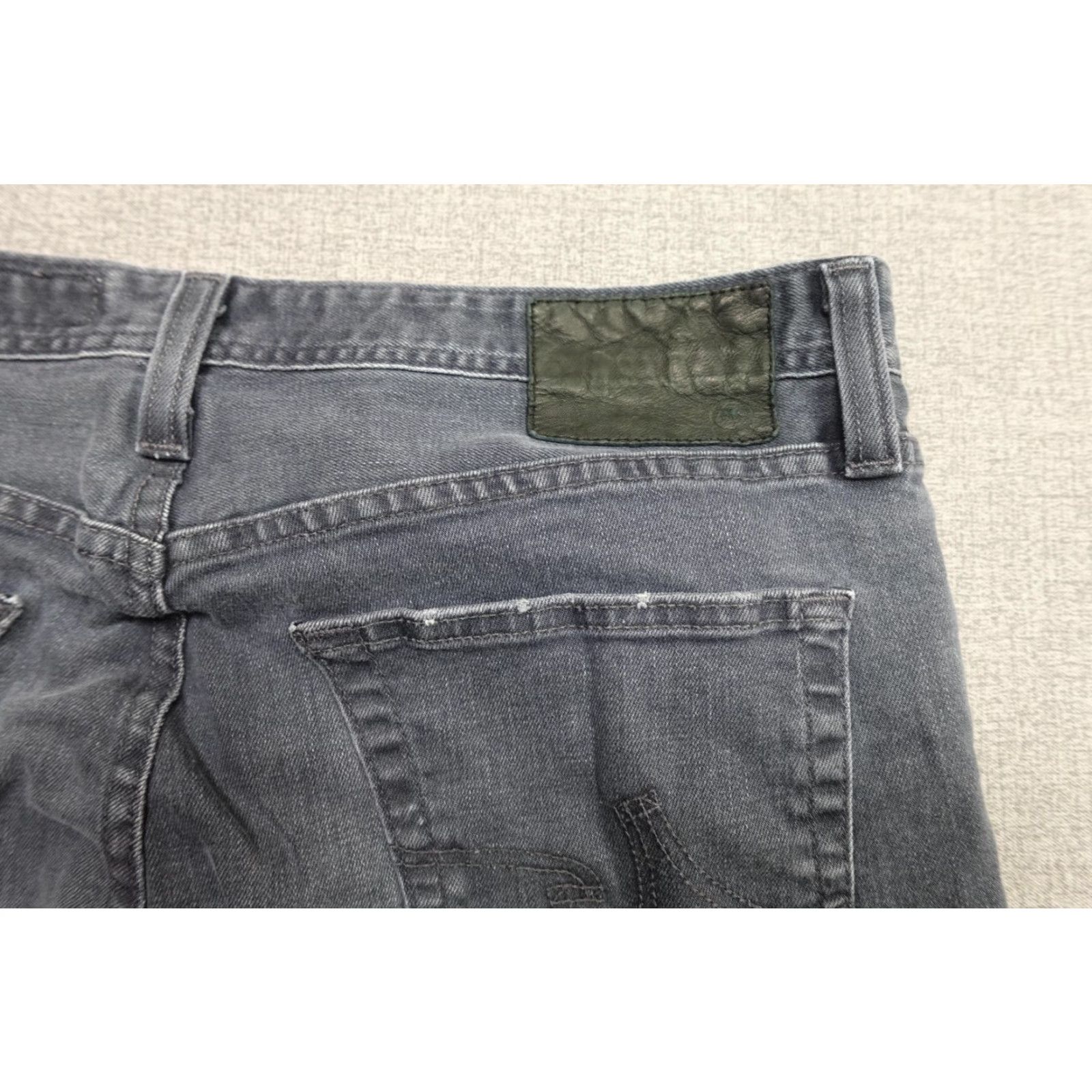 Denime AG Adriano Goldschmied Jeans Mens 33x31 The Graduate Tailored Leg Gray Denim 5-Pocket Stretch Zip Fly Regular Rise Straight Shirt? Size US 33 - 2 Thumbnail